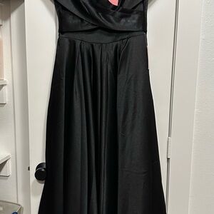 Ivy city co Black Audrey Dress
